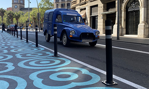 pilonas aflex dt con placa instaladas en barcelona pilonas aflex dt con placa instaladas en barcelona